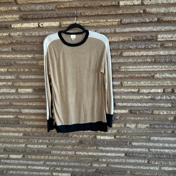 A New Day Tan and Black White Shoulder Stripe Crew Neck Sweater Size Small - Picture 6 of 6